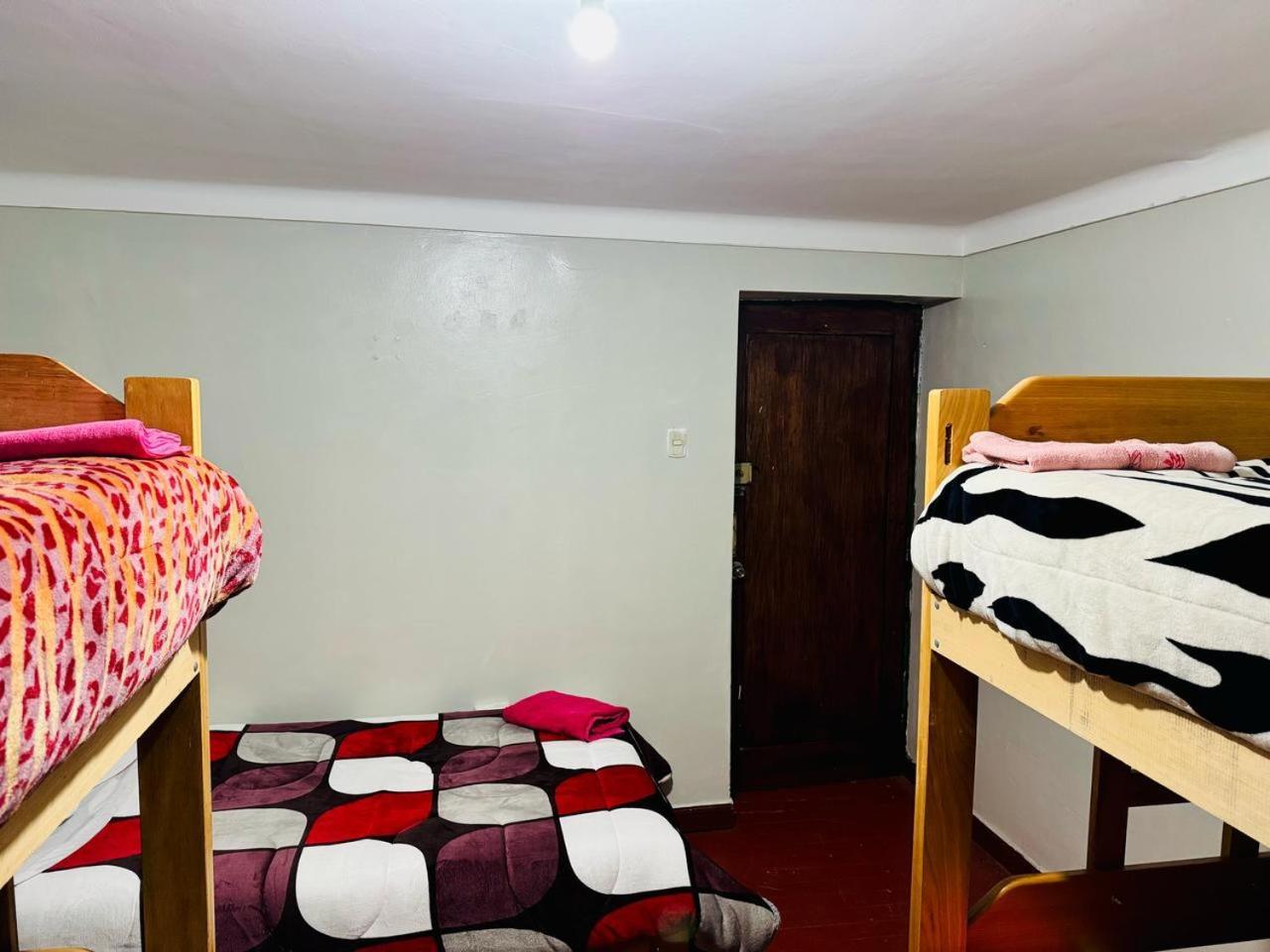Ukumari Hostel Куско Экстерьер фото