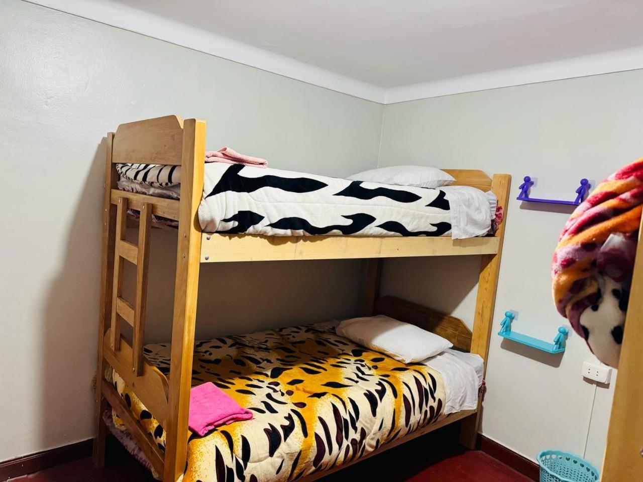 Ukumari Hostel Куско Экстерьер фото